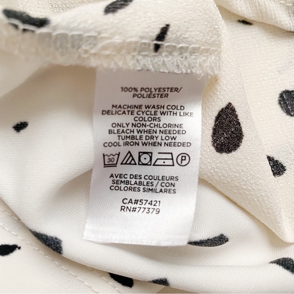 Ann Taylor Cream + Black Speckled V-Neck Ruched Drawstring Sleeves Blouse - Picture 8 of 11